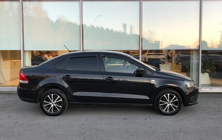 Volkswagen Polo VI (EU Market), 2013 год, 700 000 рублей, 5 фотография