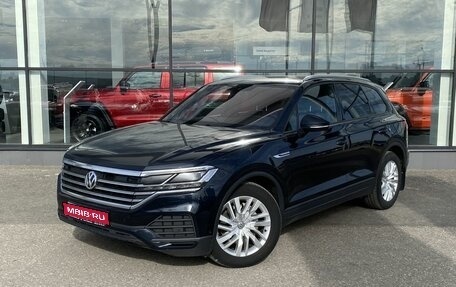 Volkswagen Touareg III, 2019 год, 4 500 000 рублей, 1 фотография