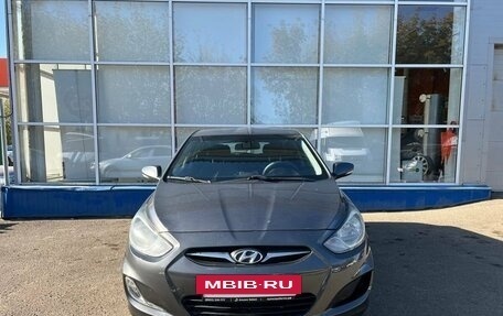 Hyundai Solaris II рестайлинг, 2011 год, 880 000 рублей, 8 фотография