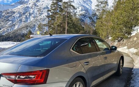 Skoda Superb III рестайлинг, 2017 год, 1 900 000 рублей, 15 фотография