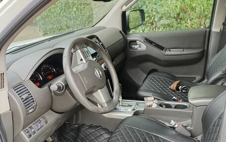 Nissan Pathfinder, 2011 год, 1 800 000 рублей, 2 фотография