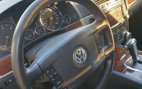 Volkswagen Touareg III, 2010 год, 1 850 000 рублей, 17 фотография