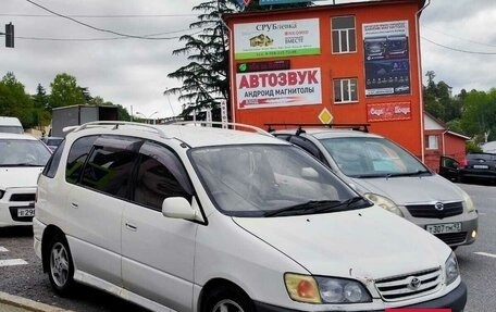 Toyota Ipsum II, 1999 год, 580 000 рублей, 2 фотография