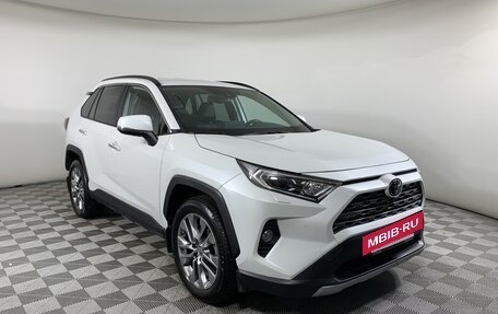 Toyota RAV4, 2020 год, 3 850 000 рублей, 3 фотография