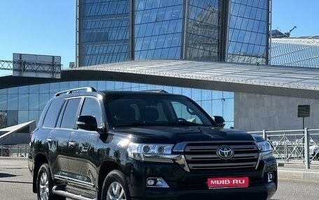 Toyota Land Cruiser 200, 2016 год, 6 290 000 рублей, 1 фотография