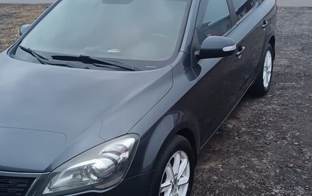 KIA cee'd I рестайлинг, 2011 год, 1 065 000 рублей, 32 фотография