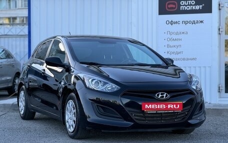 Hyundai i30 II рестайлинг, 2013 год, 945 000 рублей, 3 фотография