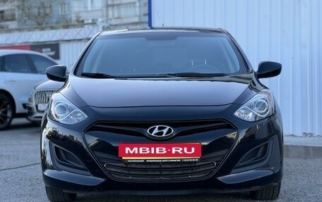 Hyundai i30 II рестайлинг, 2013 год, 945 000 рублей, 2 фотография