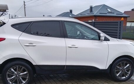 Hyundai ix35 I рестайлинг, 2014 год, 1 800 000 рублей, 2 фотография