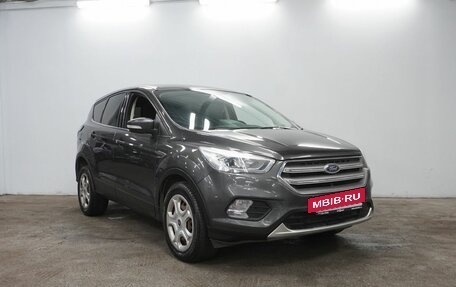 Ford Kuga III, 2018 год, 1 925 000 рублей, 3 фотография