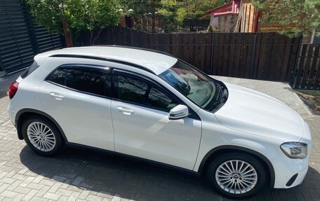 Mercedes-Benz GLA, 2018 год, 3 100 000 рублей, 3 фотография