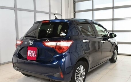 Toyota Vitz, 2019 год, 1 169 995 рублей, 6 фотография