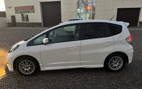 Honda Fit III, 2010 год, 980 000 рублей, 8 фотография