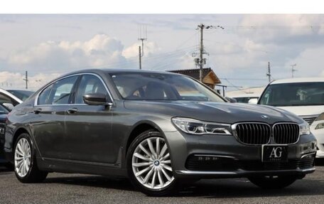 BMW 7 серия, 2017 год, 3 900 000 рублей, 6 фотография