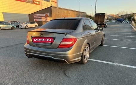 Mercedes-Benz C-Класс, 2011 год, 1 500 000 рублей, 3 фотография