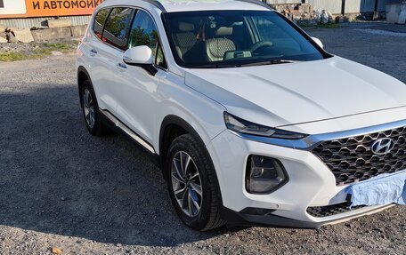 Hyundai Santa Fe IV, 2018 год, 3 100 000 рублей, 3 фотография