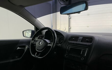 Volkswagen Polo VI (EU Market), 2017 год, 1 349 000 рублей, 11 фотография