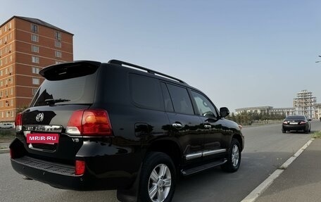 Toyota Land Cruiser 200, 2013 год, 4 500 000 рублей, 3 фотография