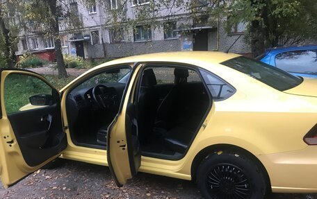 Volkswagen Polo VI (EU Market), 2015 год, 650 000 рублей, 4 фотография