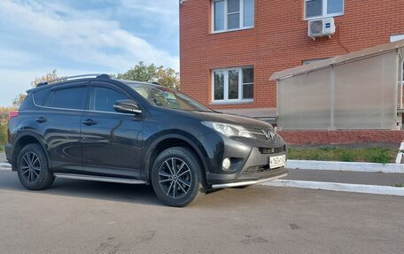 Toyota RAV4, 2013 год, 2 300 000 рублей, 2 фотография