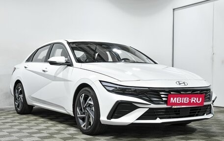 Hyundai Elantra, 2024 год, 2 670 000 рублей, 4 фотография