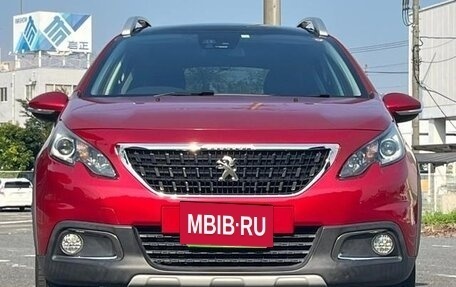 Peugeot 2008 II, 2018 год, 890 000 рублей, 3 фотография