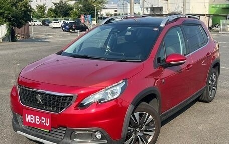 Peugeot 2008 II, 2018 год, 890 000 рублей, 2 фотография