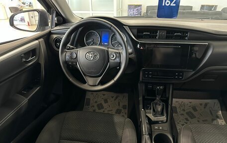 Toyota Corolla, 2018 год, 2 249 999 рублей, 14 фотография