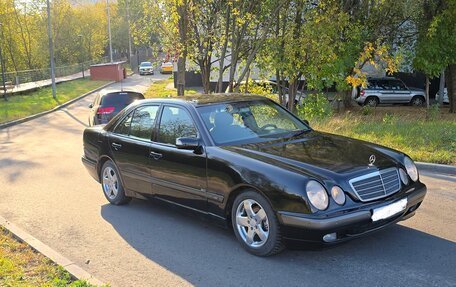 Mercedes-Benz E-Класс, 2001 год, 530 000 рублей, 2 фотография