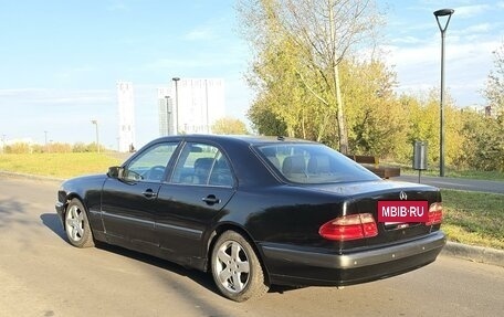 Mercedes-Benz E-Класс, 2001 год, 530 000 рублей, 7 фотография