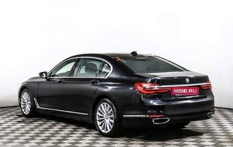 BMW 7 серия, 2016 год, 3 749 000 рублей, 8 фотография