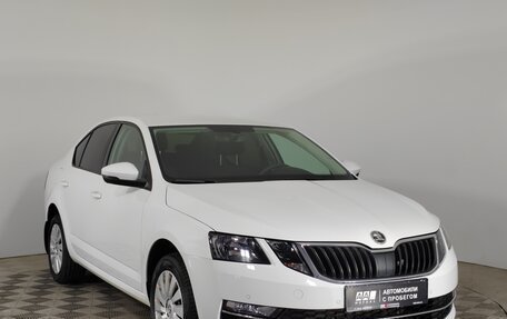 Skoda Octavia, 2019 год, 1 899 000 рублей, 3 фотография