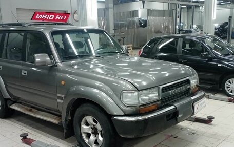 Toyota Land Cruiser 80 рестайлинг, 1992 год, 1 320 000 рублей, 2 фотография