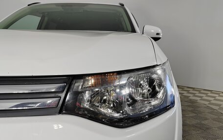 Mitsubishi Outlander III рестайлинг 3, 2013 год, 1 699 000 рублей, 9 фотография