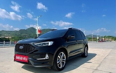 Ford Edge II рестайлинг, 2020 год, 2 620 000 рублей, 1 фотография