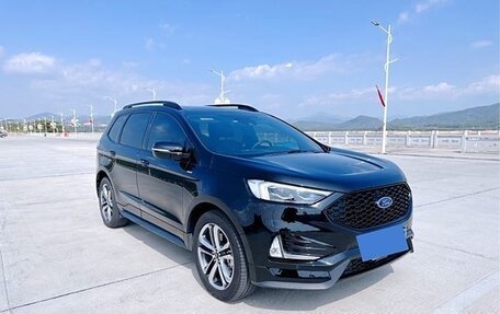 Ford Edge II рестайлинг, 2020 год, 2 620 000 рублей, 4 фотография