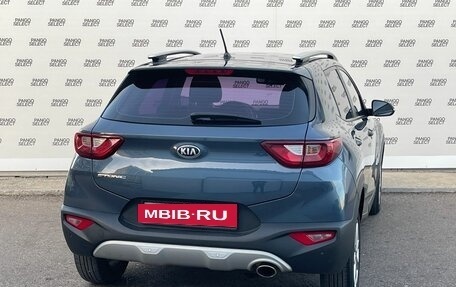 KIA Stonic, 2017 год, 1 550 000 рублей, 3 фотография