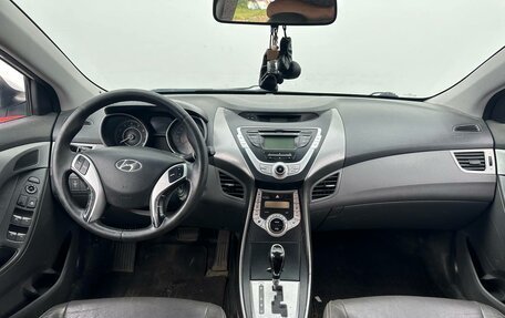 Hyundai Avante, 2011 год, 790 000 рублей, 4 фотография