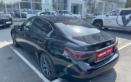 Infiniti Q50 I рестайлинг, 2014 год, 1 800 000 рублей, 4 фотография