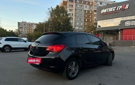 Opel Astra J, 2012 год, 700 000 рублей, 3 фотография