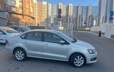 Volkswagen Polo VI (EU Market), 2013 год, 795 000 рублей, 3 фотография