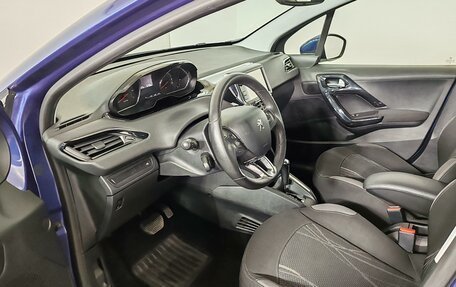 Peugeot 208 II, 2013 год, 900 000 рублей, 9 фотография