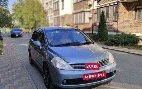 Nissan Tiida, 2005 год, 650 000 рублей, 2 фотография