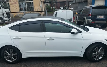 Hyundai Elantra VI рестайлинг, 2018 год, 1 700 000 рублей, 2 фотография