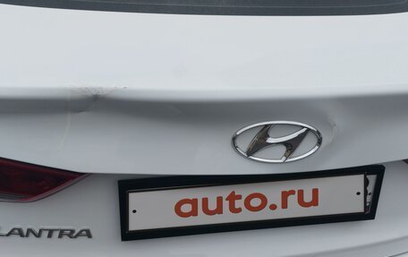 Hyundai Elantra VI рестайлинг, 2018 год, 1 700 000 рублей, 5 фотография