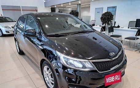 KIA Rio III рестайлинг, 2016 год, 1 018 000 рублей, 3 фотография