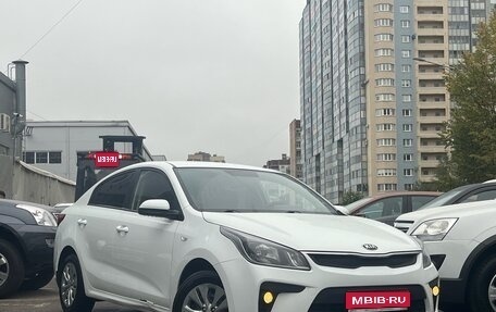 KIA Rio IV, 2018 год, 1 299 000 рублей, 1 фотография