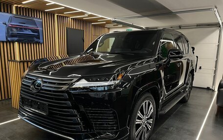 Lexus LX, 2024 год, 22 990 000 рублей, 3 фотография