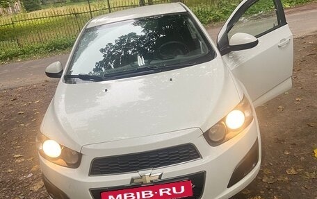 Chevrolet Aveo III, 2013 год, 650 000 рублей, 2 фотография