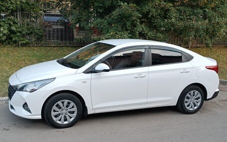 Hyundai Solaris II рестайлинг, 2022 год, 1 830 000 рублей, 11 фотография